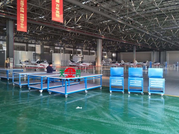 詢工具柜廠家定制工位器具為什么要提前下單？【天金岡】